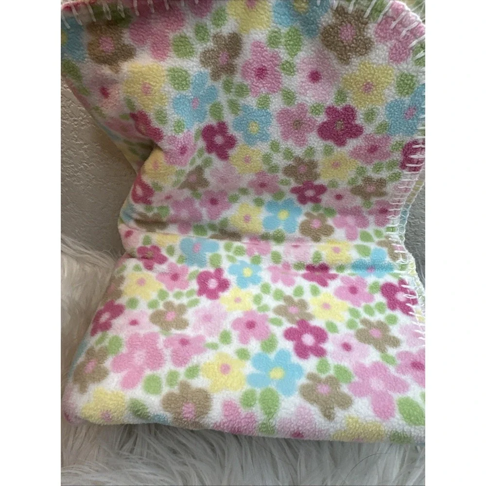 $30 🌙 Circo Floral Baby Blanket Pink Blue Yellow White leece Stitched Edge